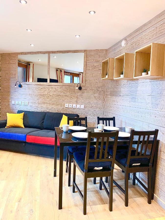 Appartement Chaleureux Au Pied Des Pistes, 4 Personnes, Wifi Val Thorens Bagian luar foto