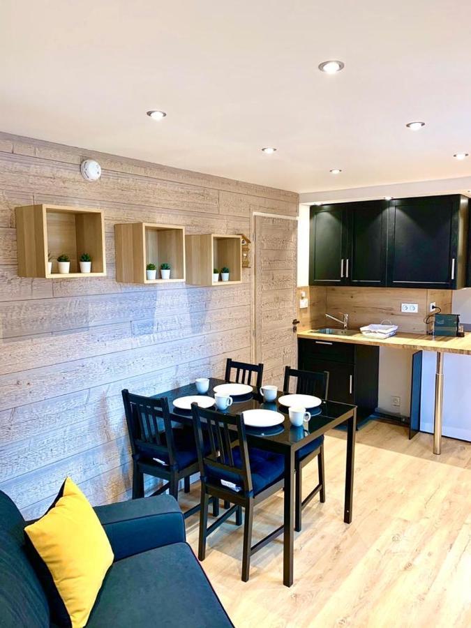 Appartement Chaleureux Au Pied Des Pistes, 4 Personnes, Wifi Val Thorens Bagian luar foto